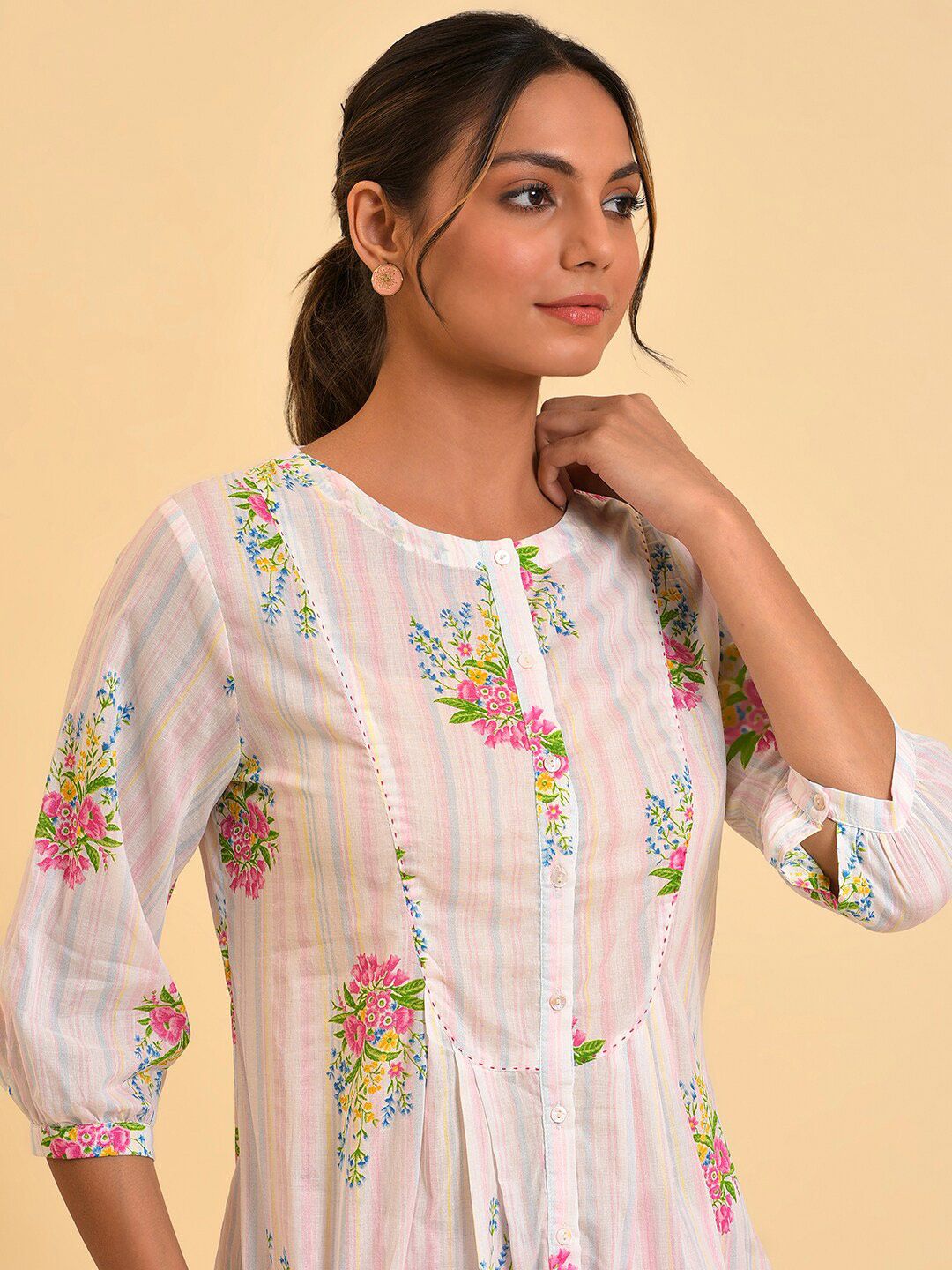W White Floral Printed Round Neck Cotton Top