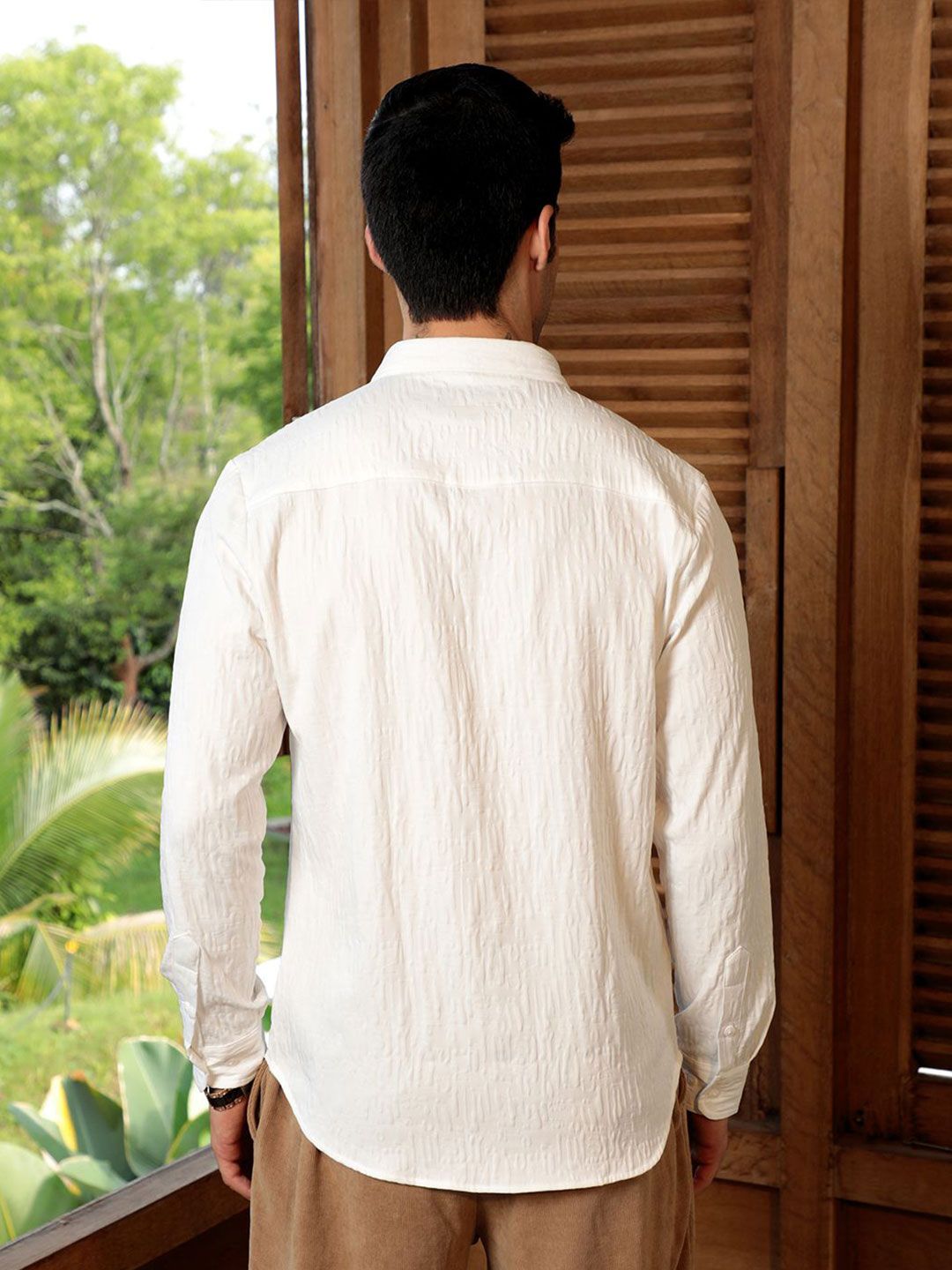 Campus Sutra Self Design Comfort Regular Fit Casual Shirt