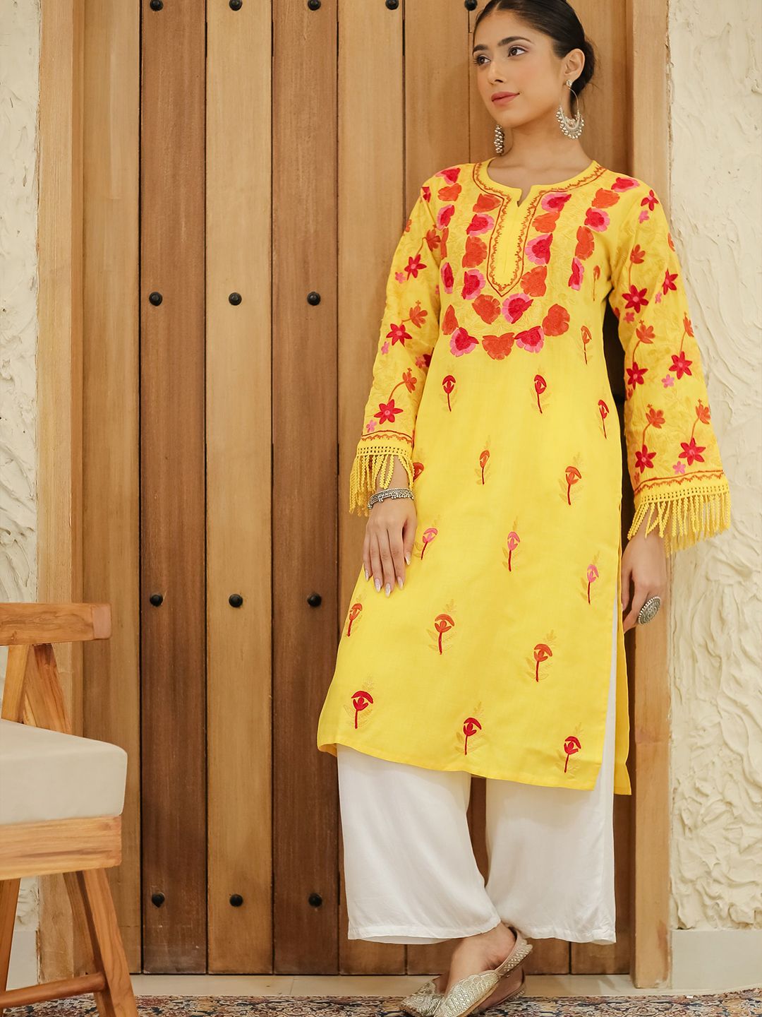 HOUSE OF KARI Falak Kashmiri Embroidered Flared Sleeves Thread Work Cotton Straight Kurta
