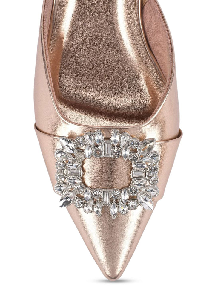 Lino Perros Women Pointed Toe Kitten Pumps