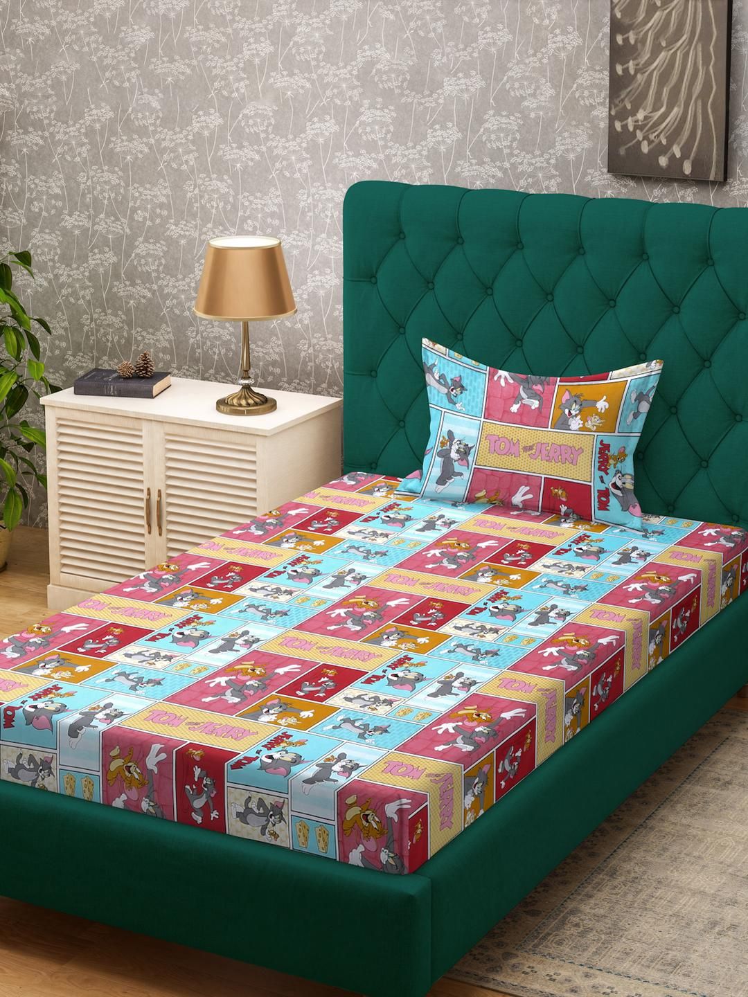 KLOTTHE Multi Cartoon Characters Cotton Single Bedsheets