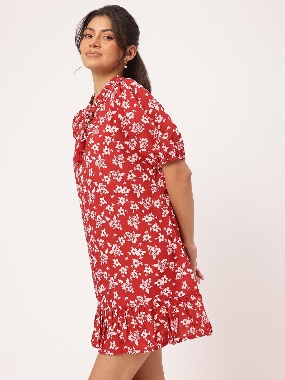 DressBerry Spring Romantics Floral Print Tie-Up Neck Mini Sheath Dress