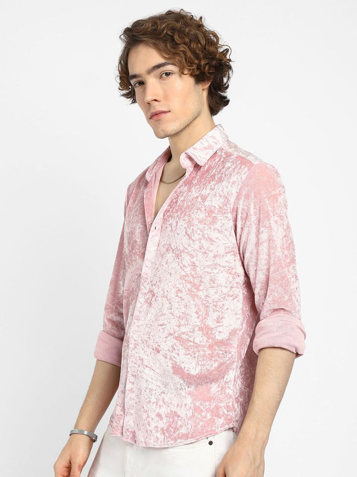 Campus Sutra Men Comfort Spread Collar Textured Casual Shirt