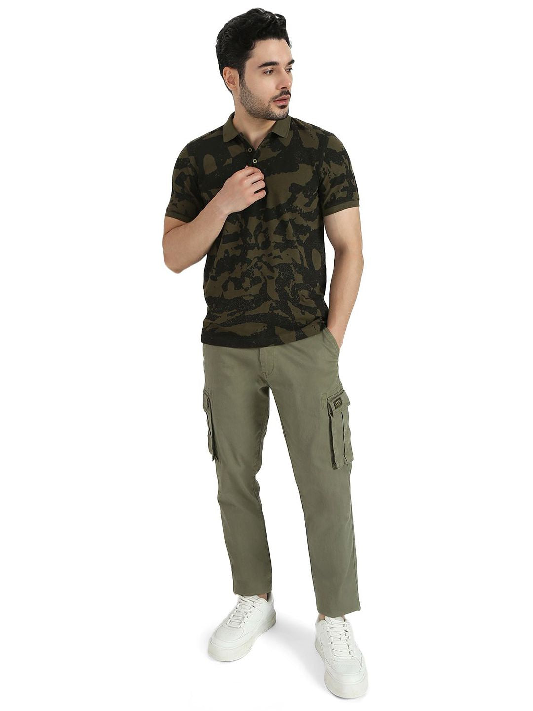 SPYKAR Men Typography Printed Polo Collar Pockets Slim Fit T-shirt