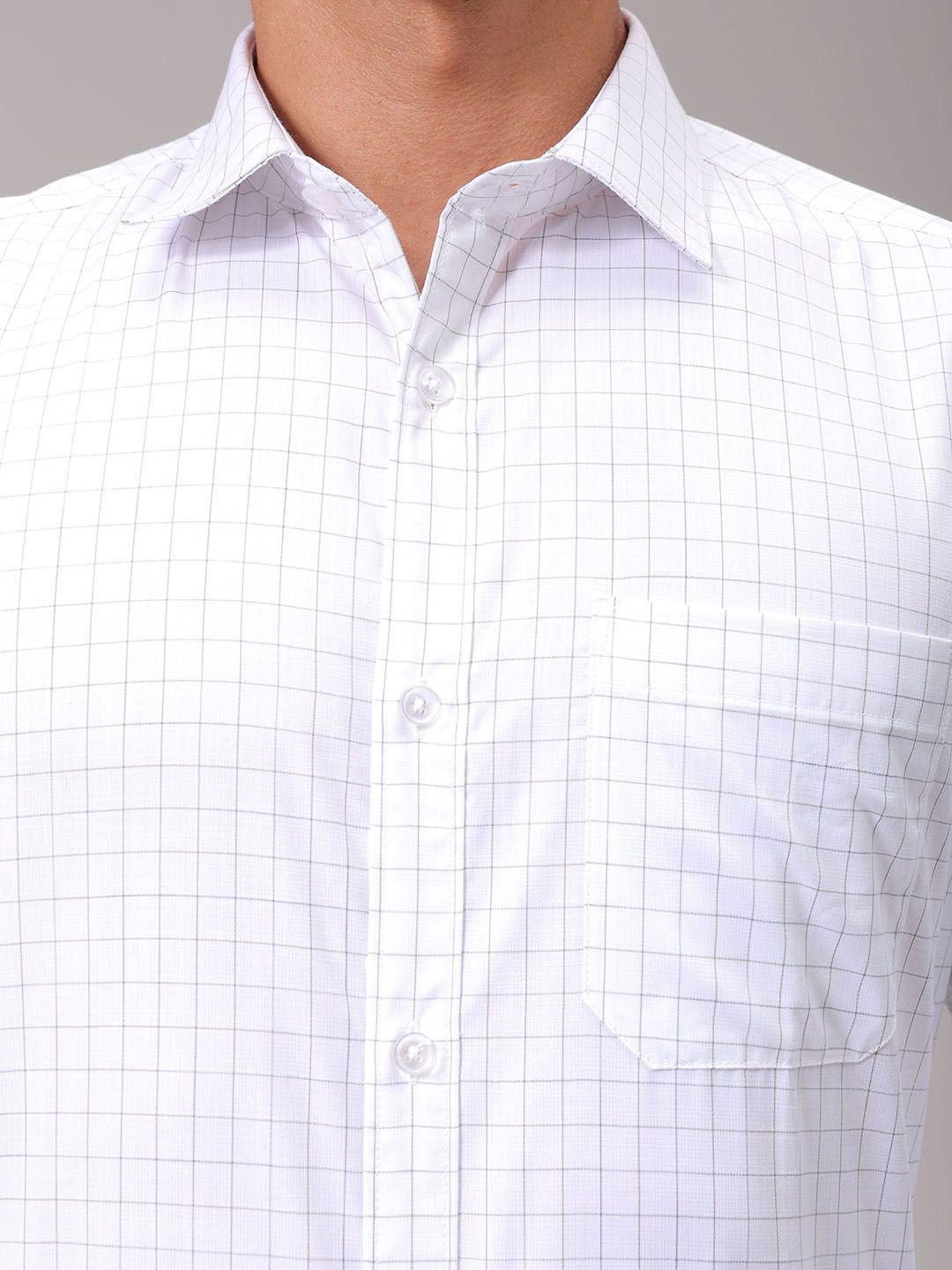 The Indian Garage Co. X Luxe Men Spread Collar Checked Slim Fit Formal Shirt