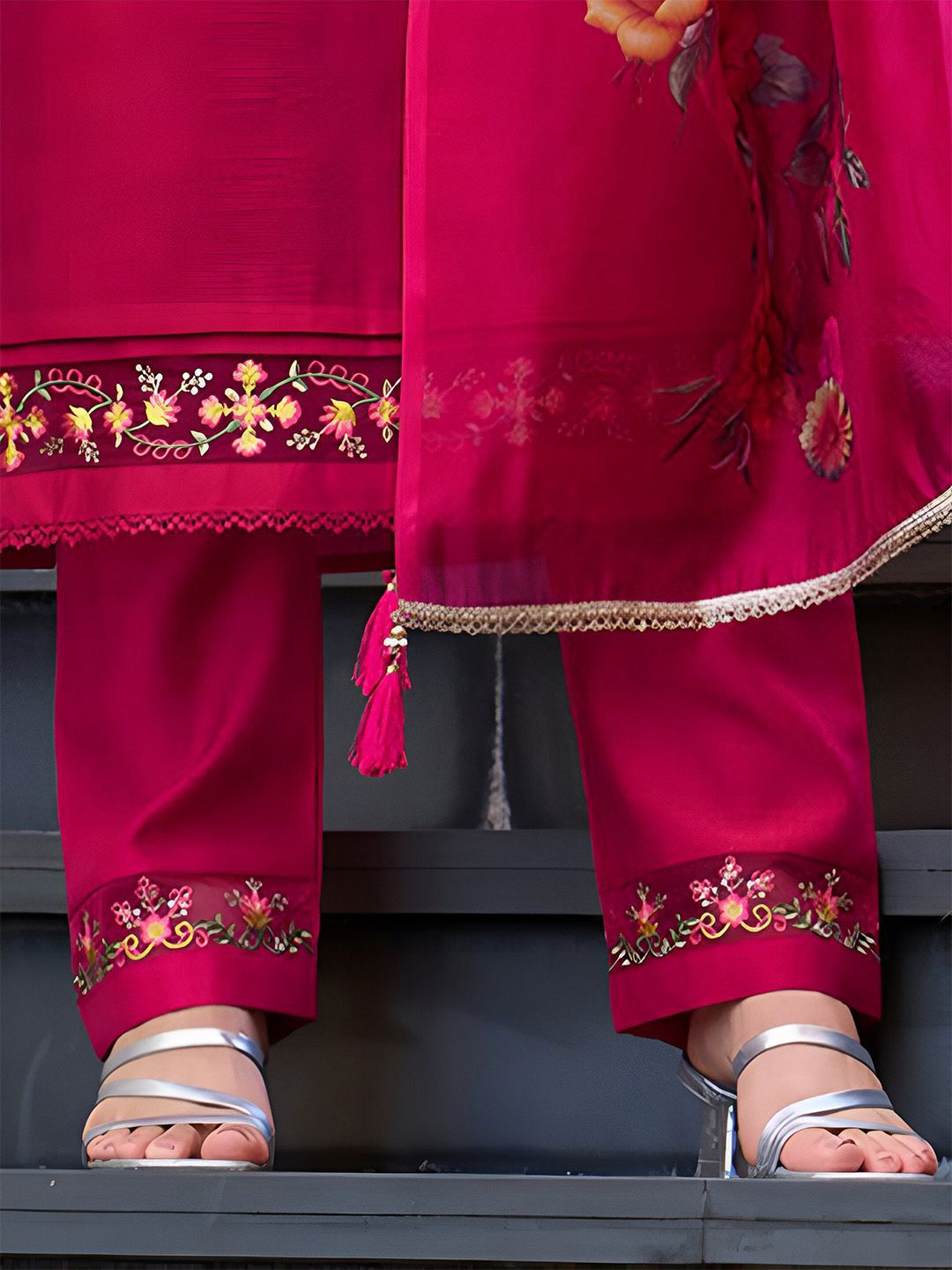 Varanga Floral Yoke Design Thread Work Straight Kurta With Trouser And Dupatta