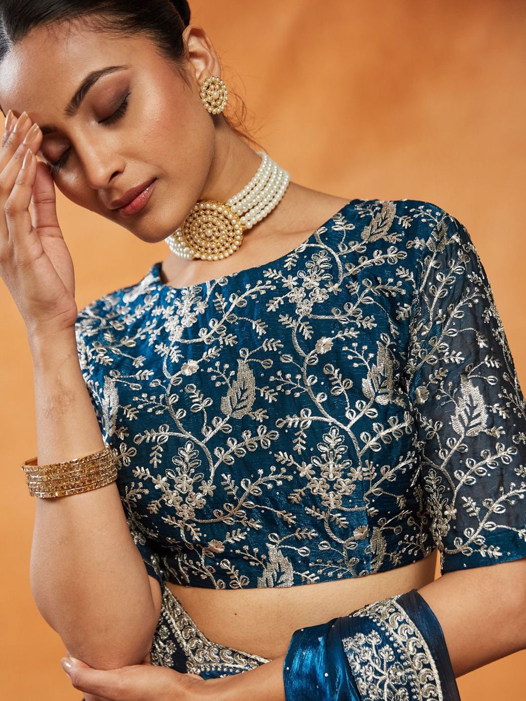 Saree Bersulam Berhias kasee