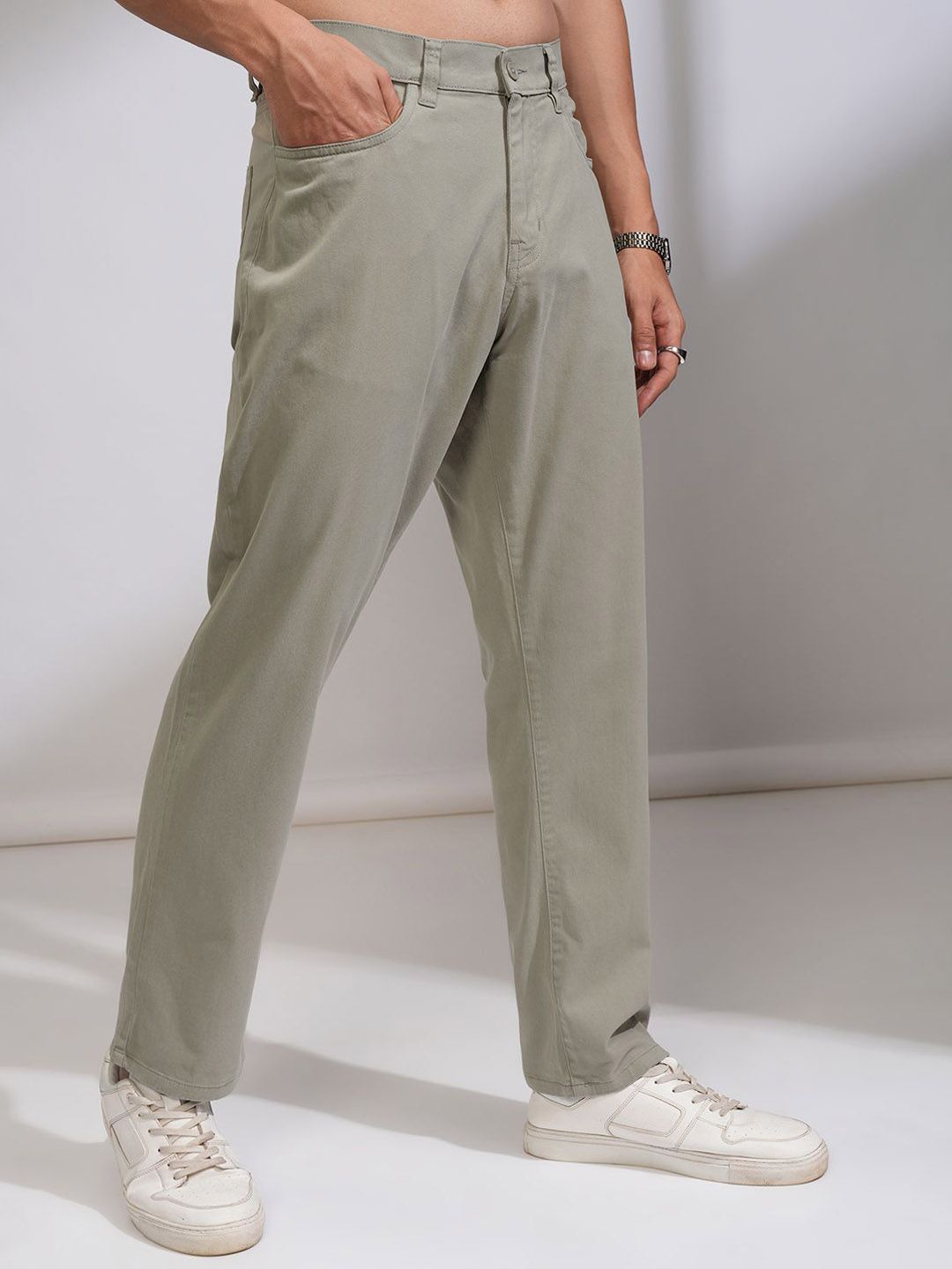 HIGHLANDER Men Cotton Relaxed Fit Regular Trousers