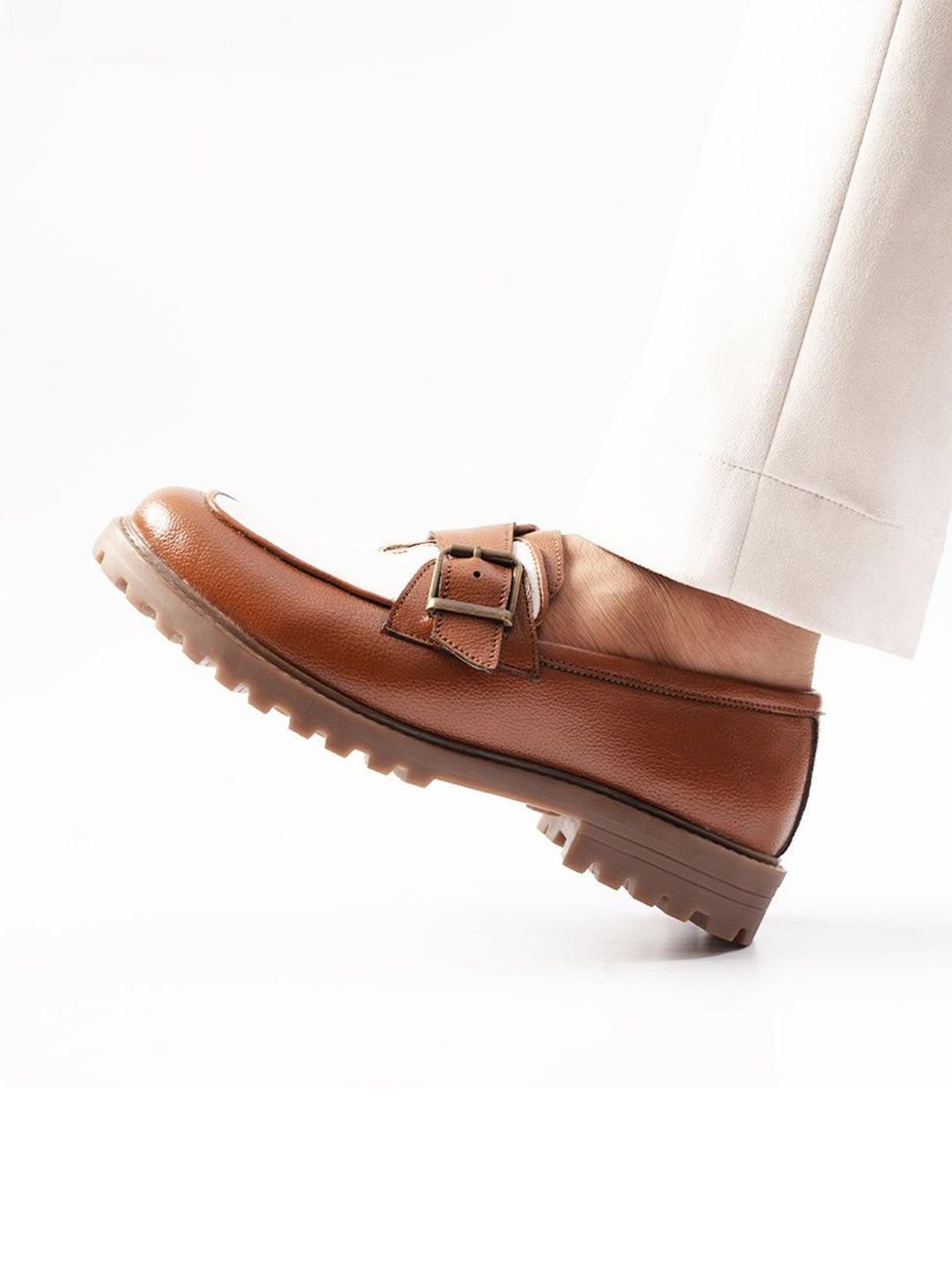 MONKSTORY Men Cosmopolitan Buckled Loafers