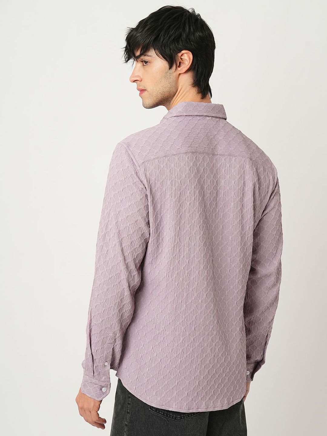 VASTRADO Men Classic Cutaway Collar Textured Slim Fit Casual Shirt