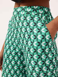 DressBerry Women Emerald Geometric Relaxed Wide Leg Trousers