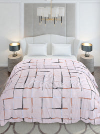 Monte Carlo Peach-Coloured & Brown Geometric Mild Winter 210 GSM Double Bed Duvet