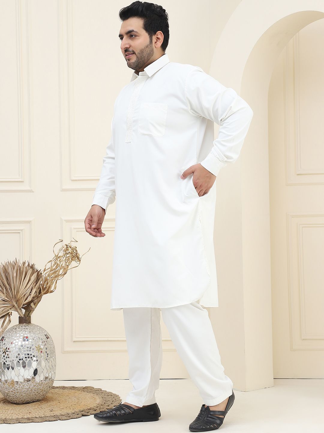 SOJANYA PLUS Shirt Collar Pathani Kurta With Pyjama