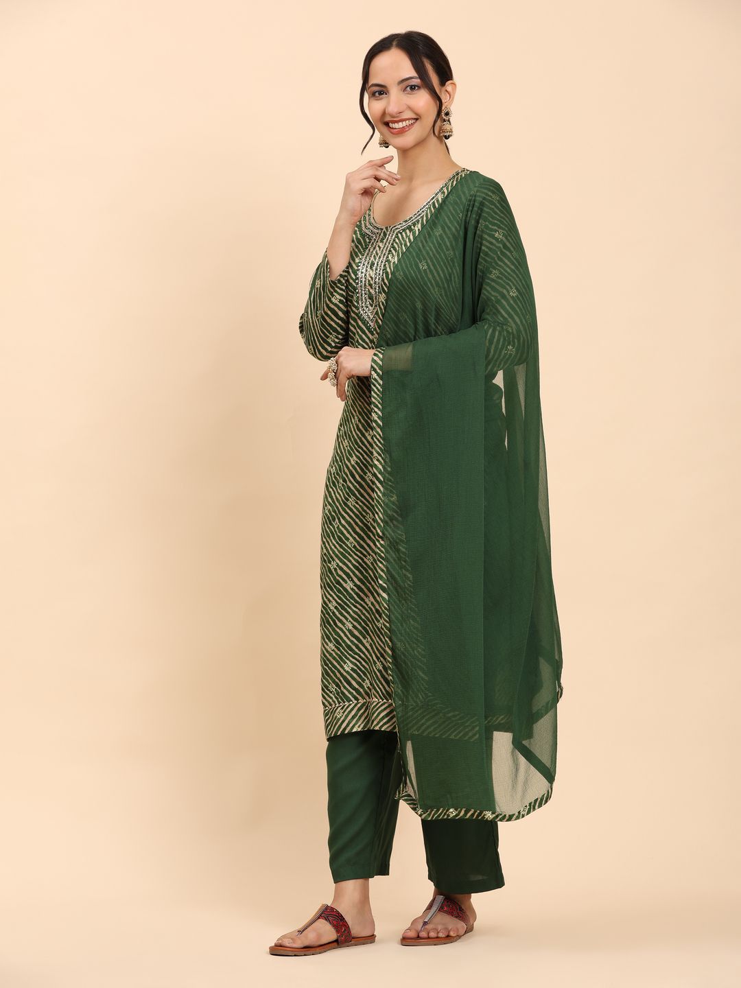 Kurta Berjalur Wanita Mamicha Dan Seluar Dengan Dupatta
