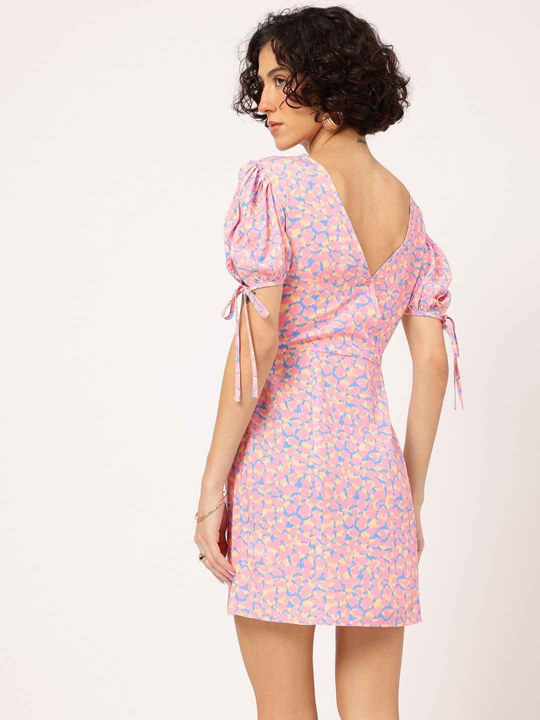 DressBerry Abstract Art Puff Sleeves A-Line Mini Dress