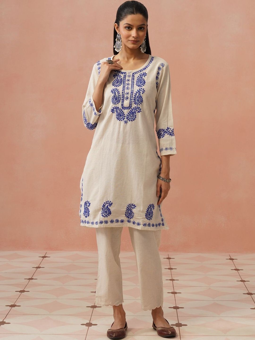 Rumah Wanita Chikankari Sulam Kurta Chikankari