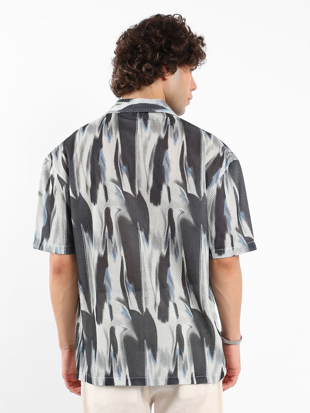 Campus Sutra Men Comfort Cuban Collar Abstract Oversized Casual Shirt