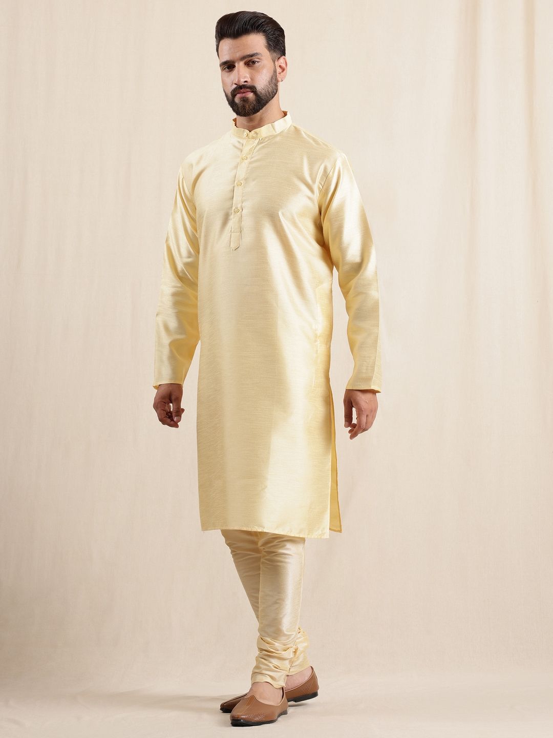 Anouk Mandarin Collar Straight Kurta With Pyjamas & Nehru Jacket