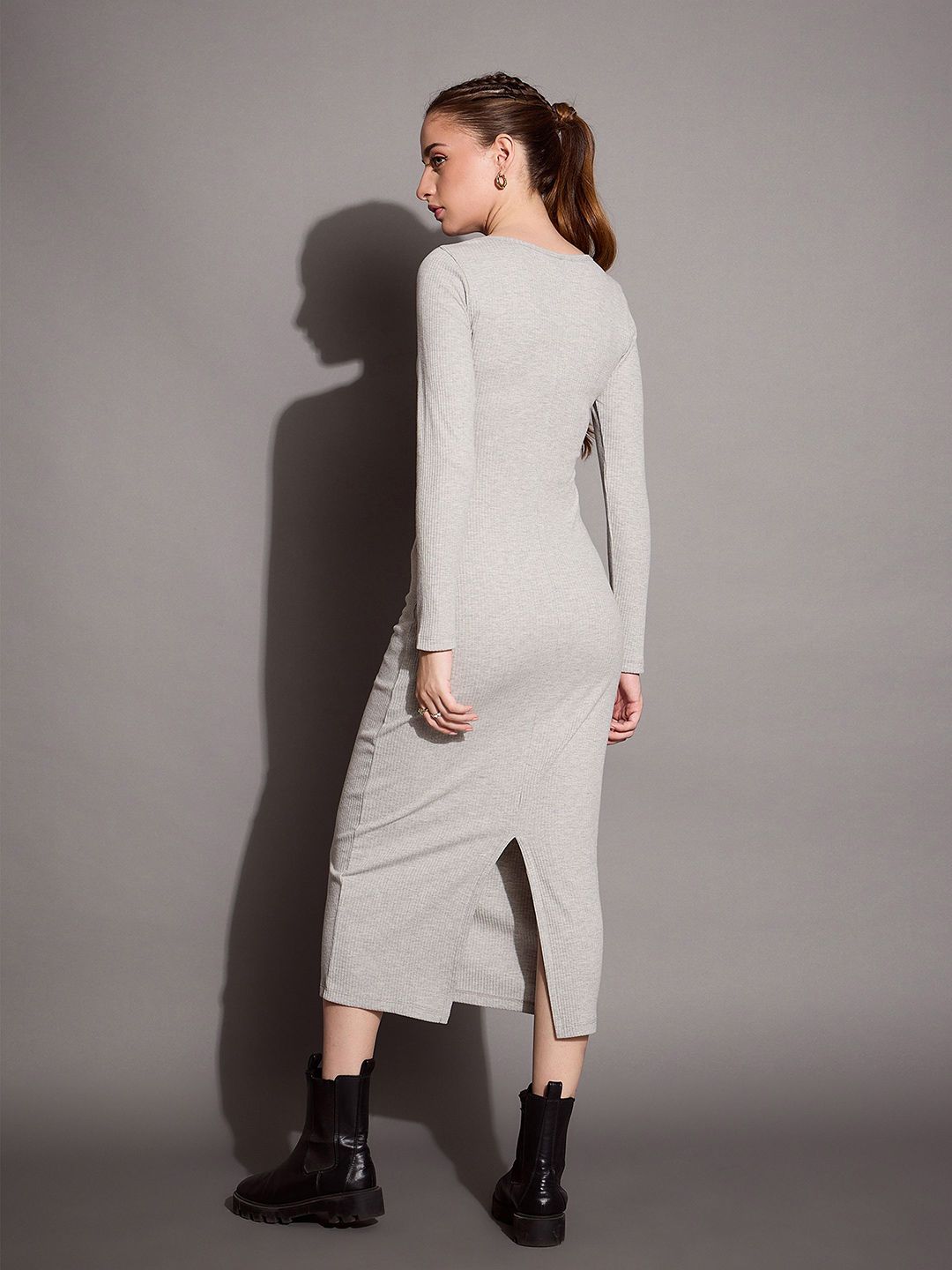 SASSAFRAS BASICS Bodycon Midi Dress