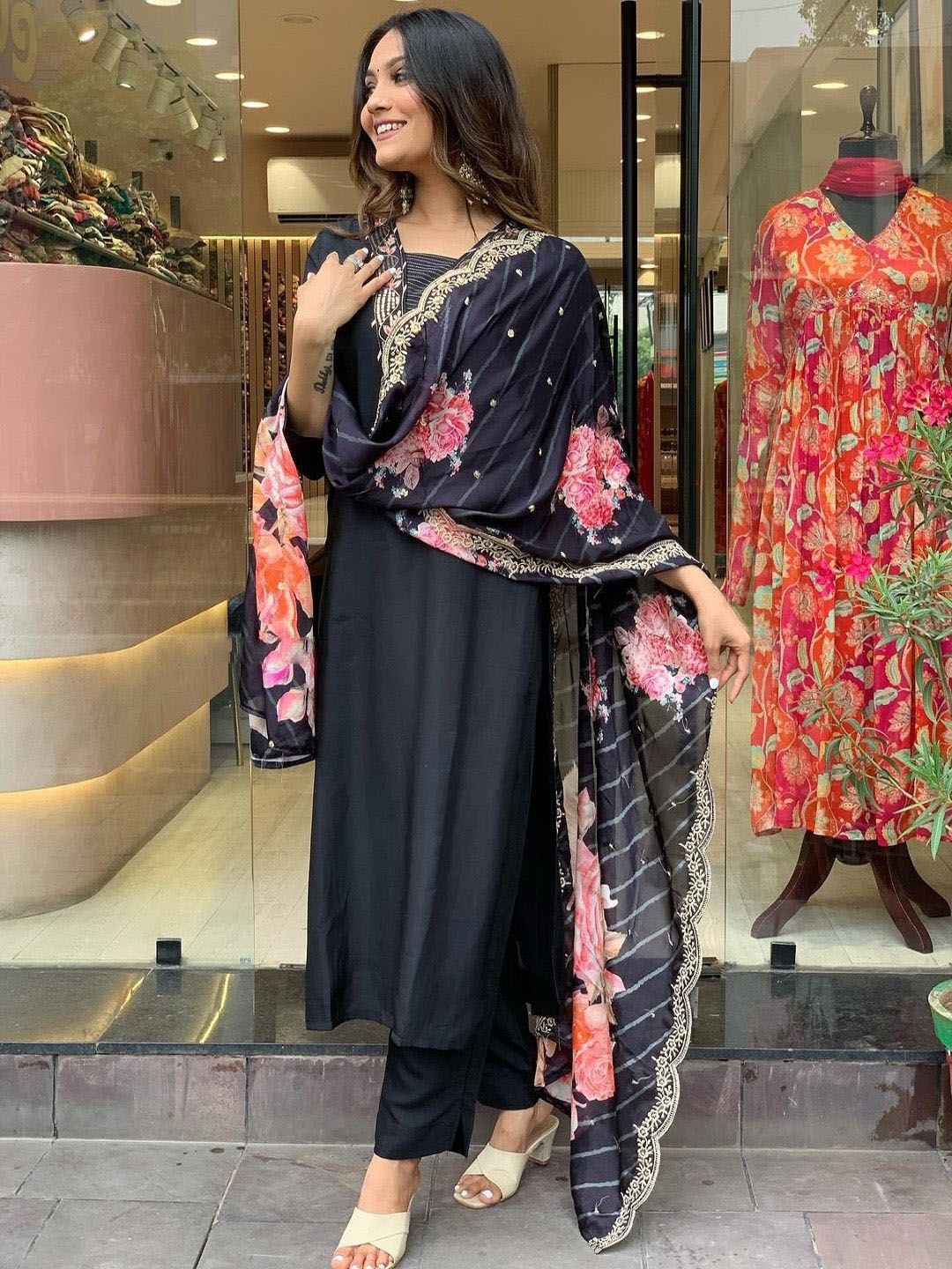 KALINI Women Floral Embroidered Regular Thread Work Kurta with Trousers & With Dupatta