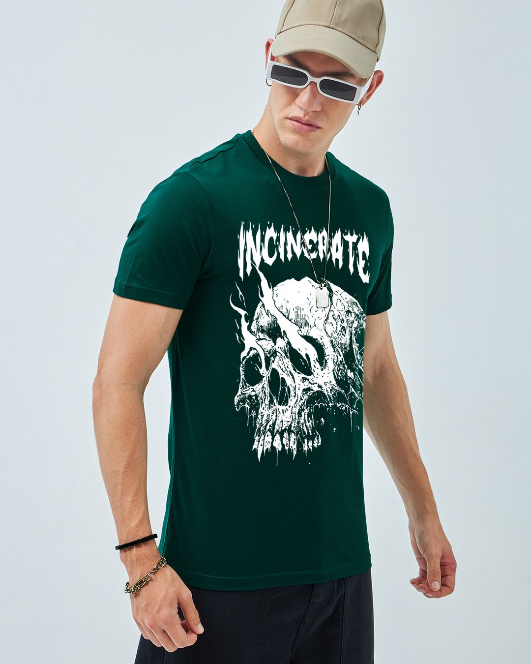 Bewakoof Men Graphic Printed Round Neck Pure Cotton T-shirt