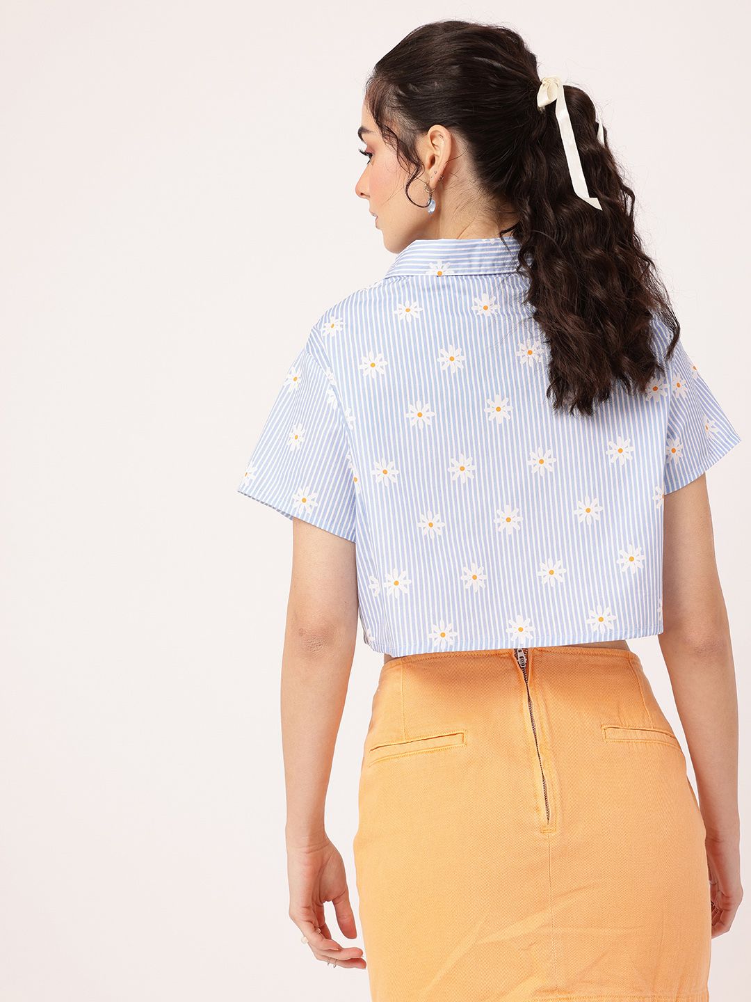 DressBerry Edgy Holiday Spirit Striped & Floral Printed Boxy Fit Crop Shirt