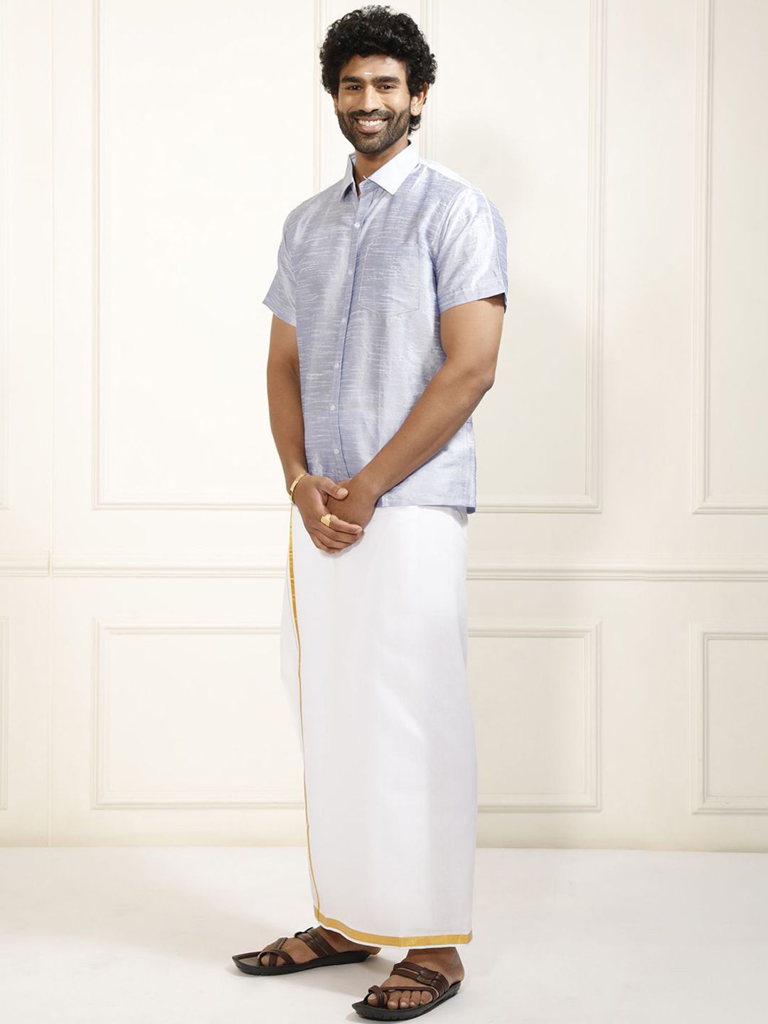 VASTRAMAY Shirt Collar Shirt With Veshti