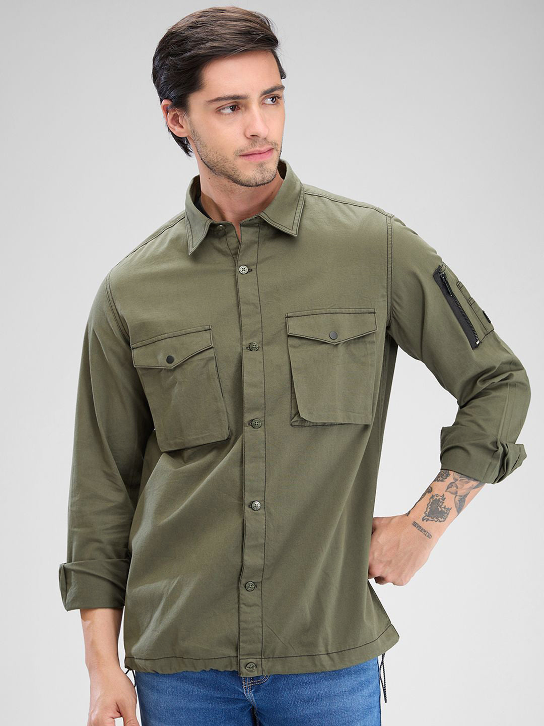SPYKAR Pure Cotton Comfort Fit Pocket Detailing Spread Collar Casual Shirt