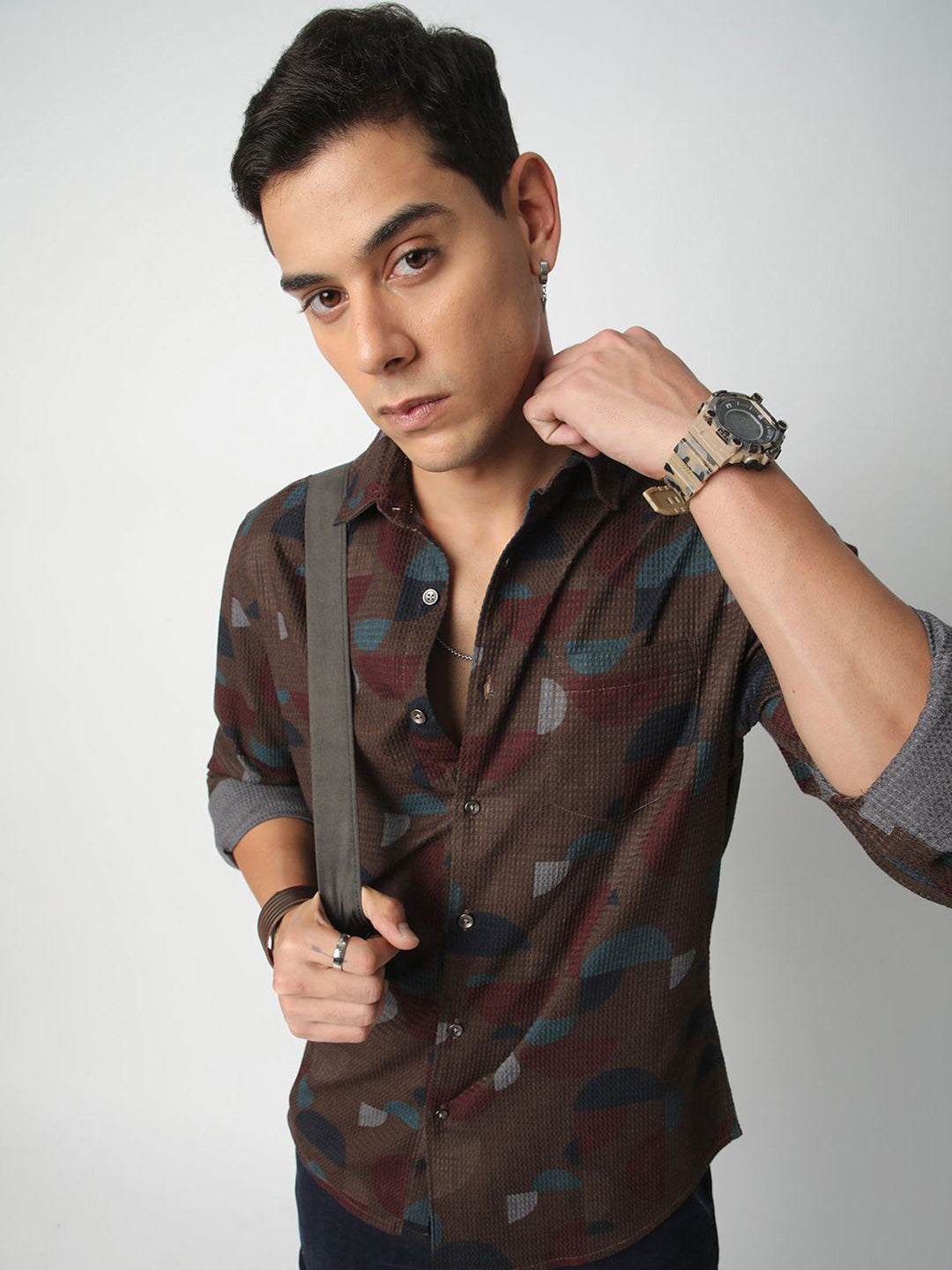 VASTRADO Men Classic Slim Fit Opaque Casual Shirt