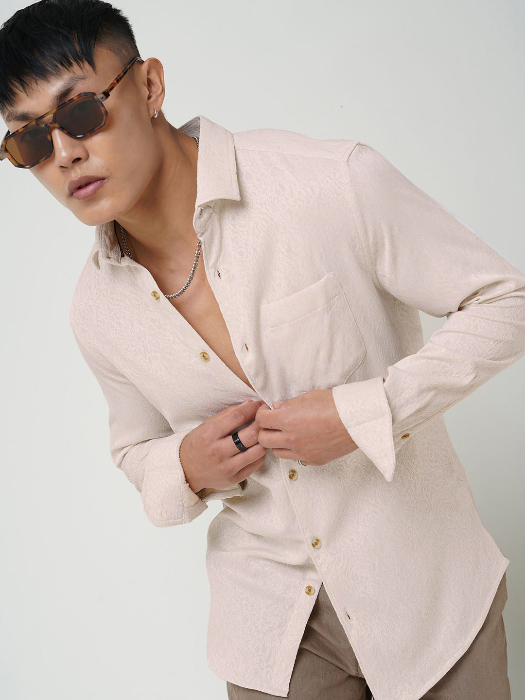 VASTRADO Men Classic Spread Collar Textured Slim Fit Casual Shirt