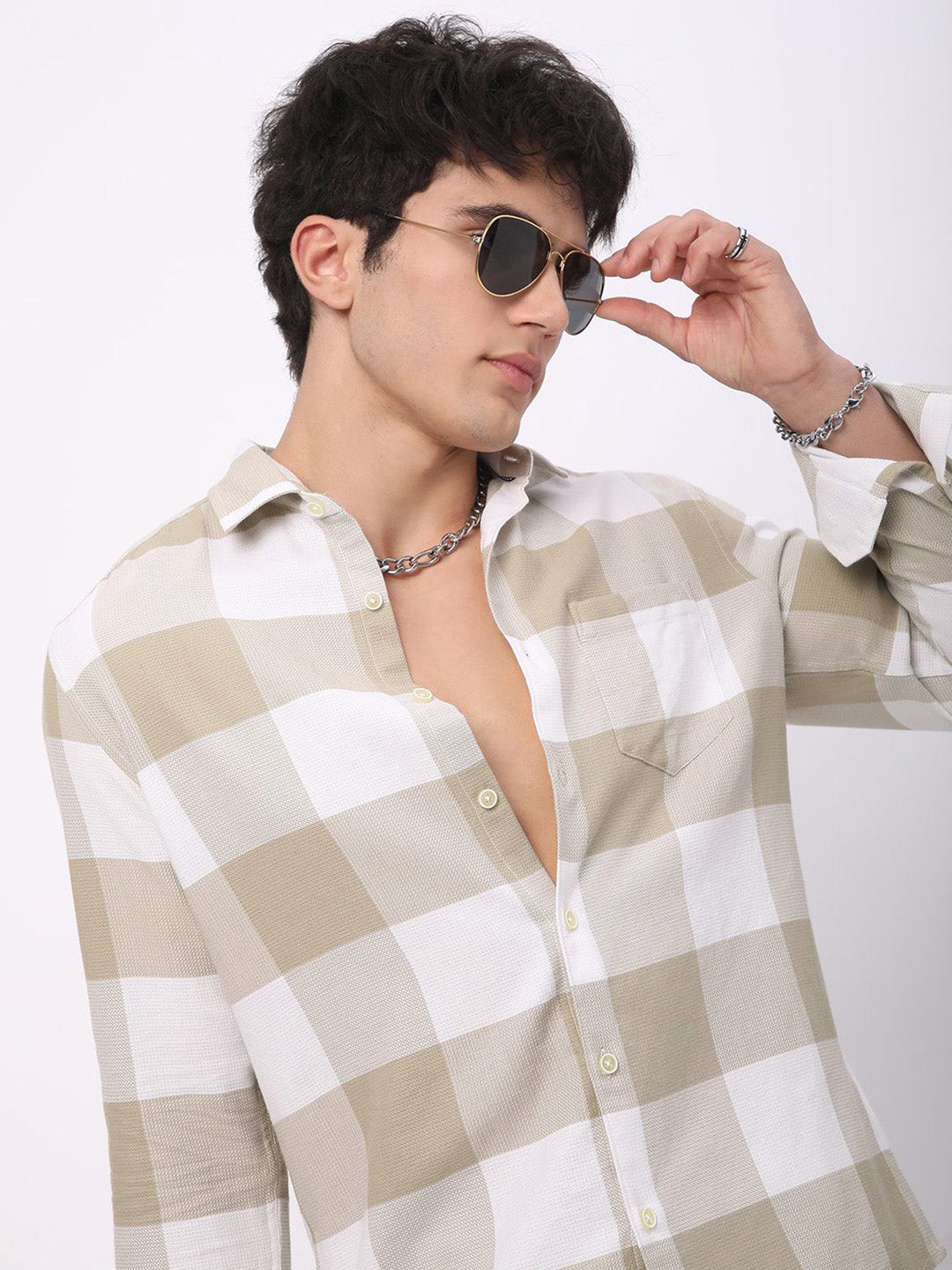 VASTRADO Men Classic Slim Fit Opaque Checked Casual Shirt