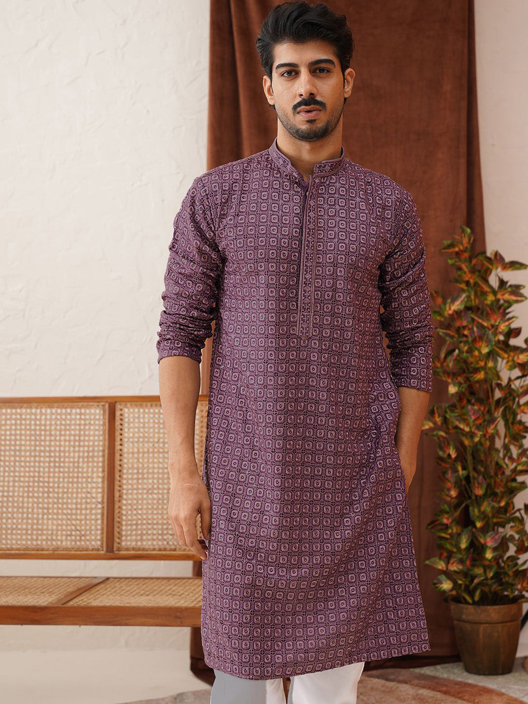 Jompers Men Geometric Embroidered Sequinned Kurta