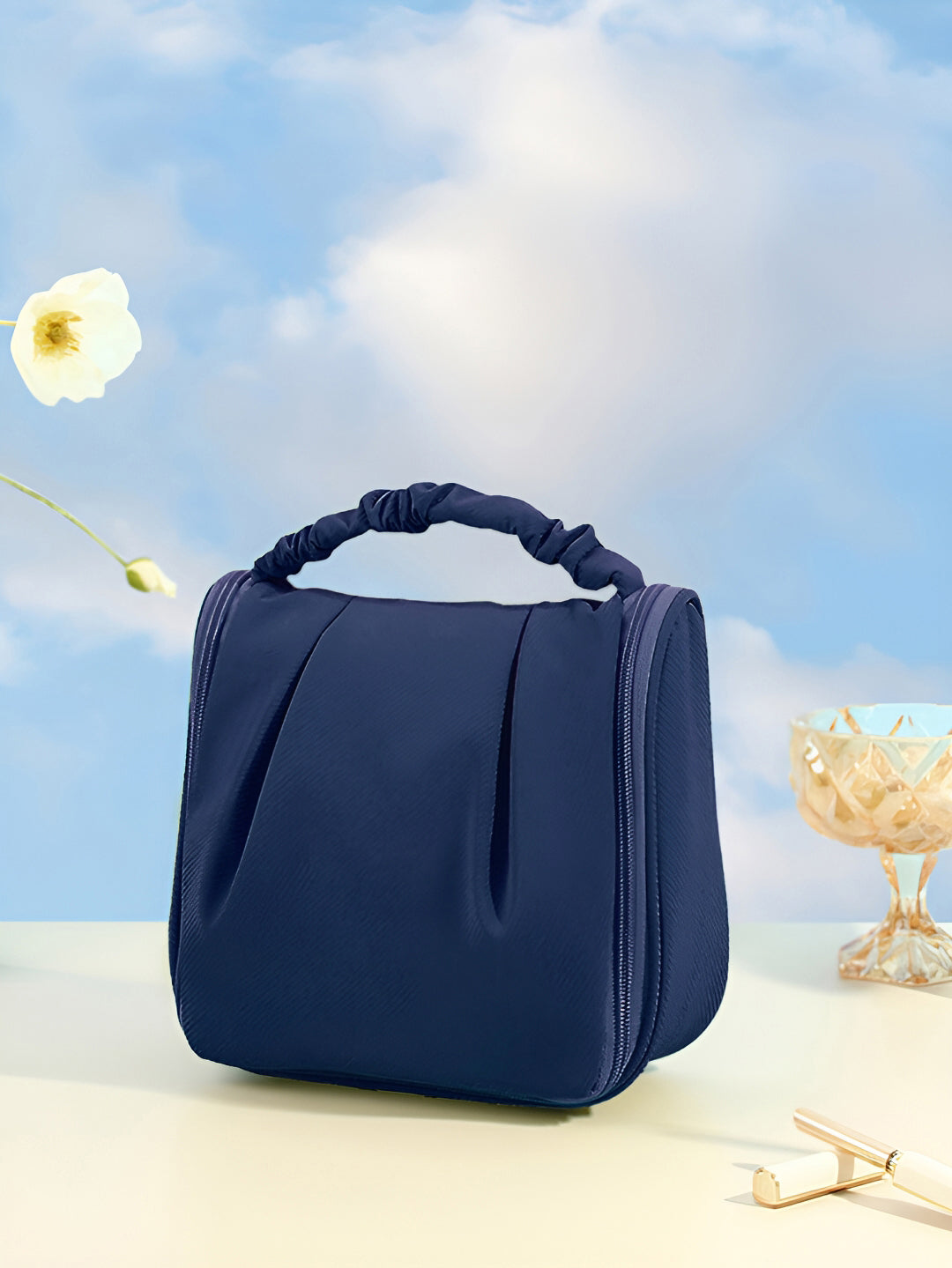 Cortina Navy Blue Water Resistant Makeup Organiser