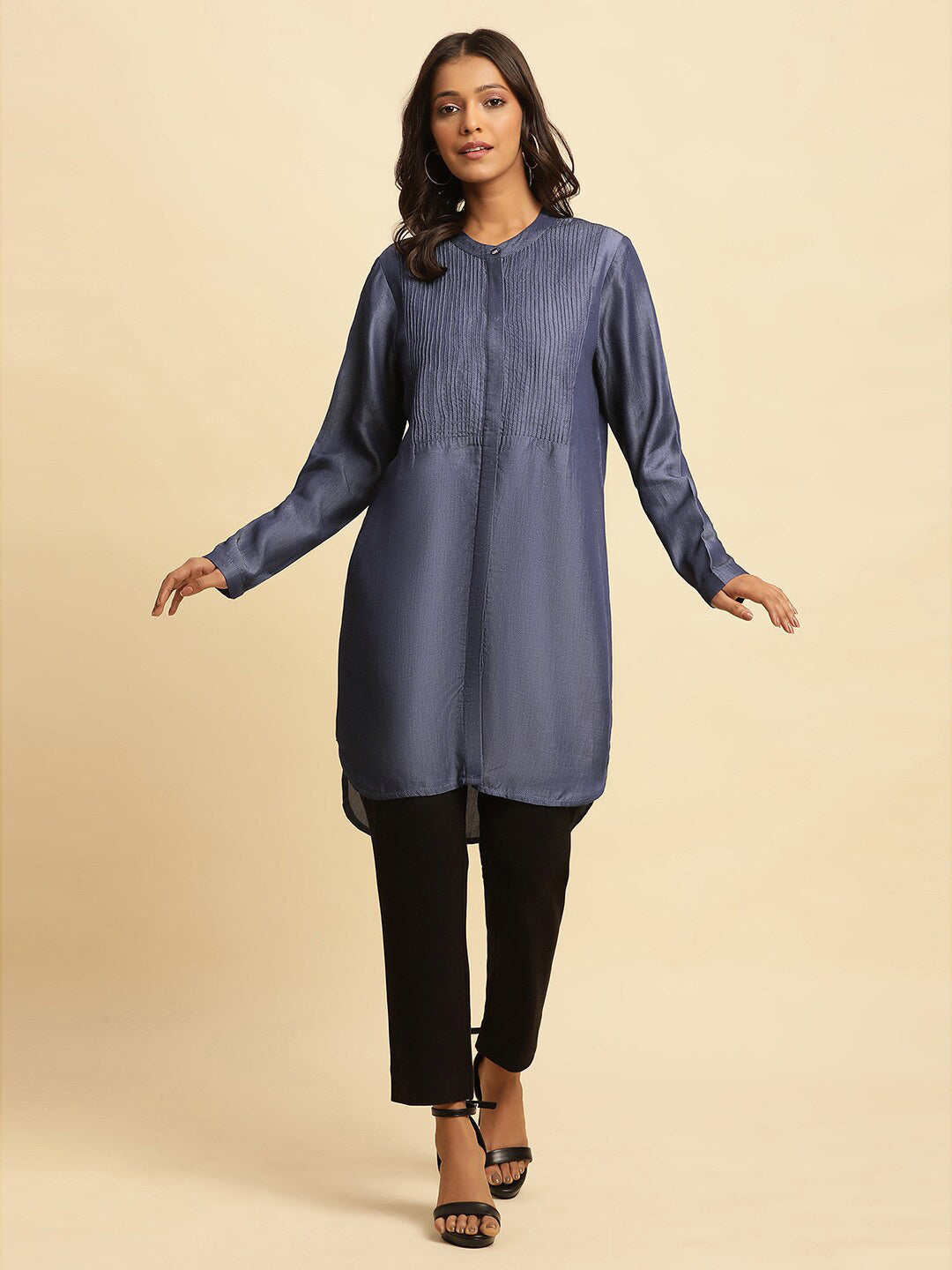 W Mandarin Collar Long Sleeves Lyocell Kurta