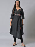 W Geometric Embroidered V-Neck Thread Work Straigth Kurta