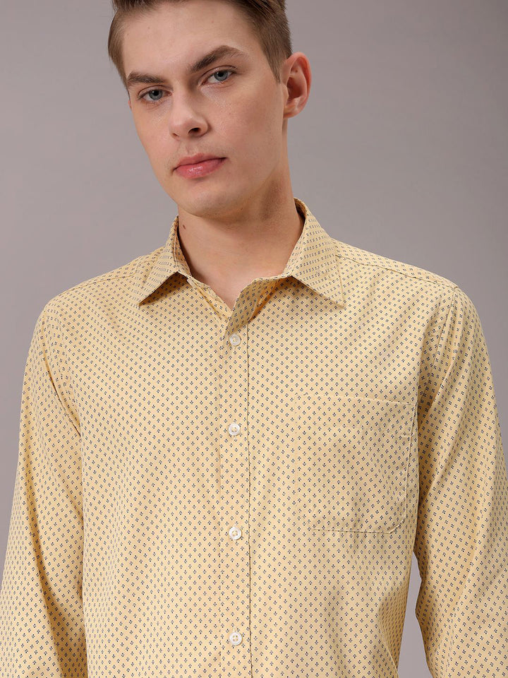 The Indian Garage Co. X Luxe Men Spread Collar Micro Ditsy Printed Slim Fit Formal Shirt