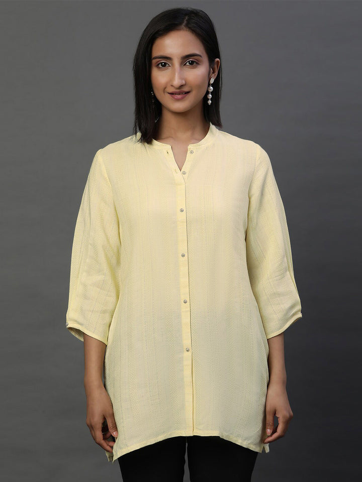 AURELIA Geometric Woven Design Mandarin Collar Straight Kurti