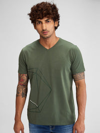 SPYKAR Men V-Neck Raw Edge Slim Fit T-shirt