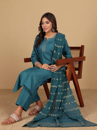 Varanga Yoke Design Thread Work Notc Neck Straight Kurta With Trousers And Dupatta