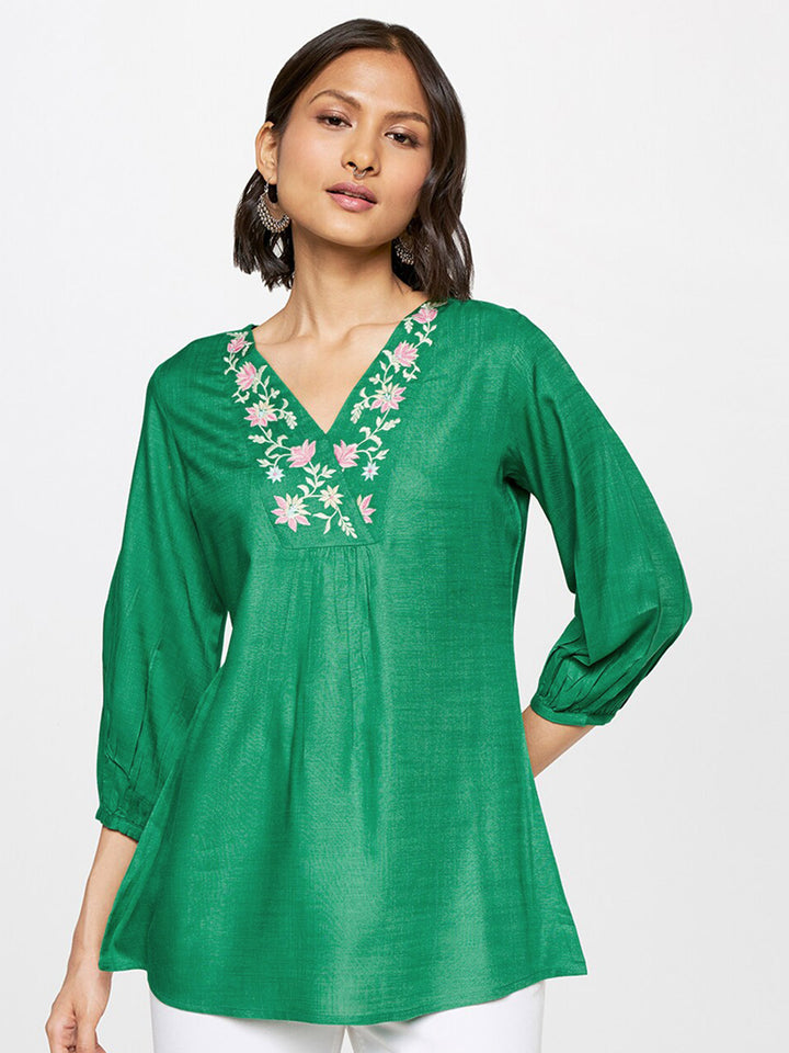 Global Desi V-Neck Embroidered Top