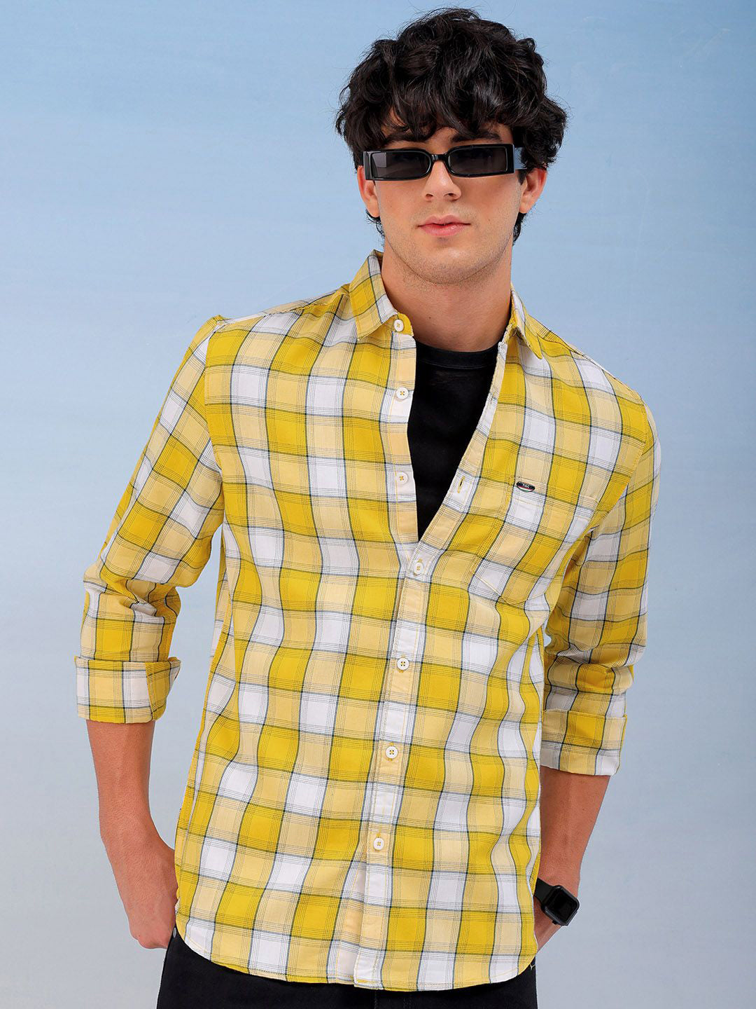 The Indian Garage Co Men Spread Collar Checked Cotton Slim Fit Casual Shirt