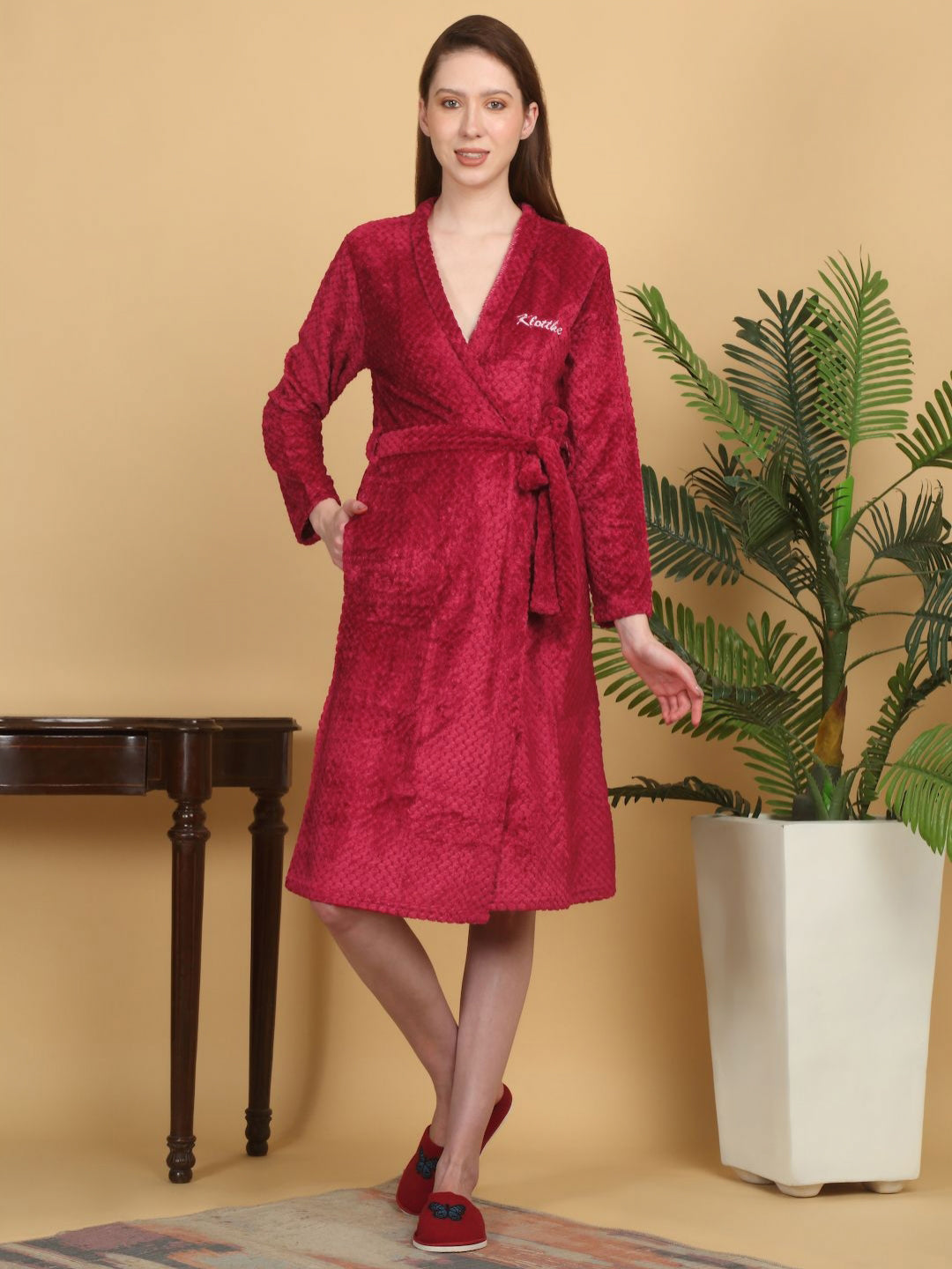 KLOTTHE Red Self Design Woollen Bath Robe With Belt