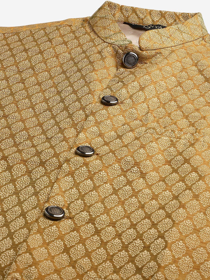 SOJANYA Kurta Jacquard Mustard Kuning & Putih Putih dengan Jaket Churidar & Nehru