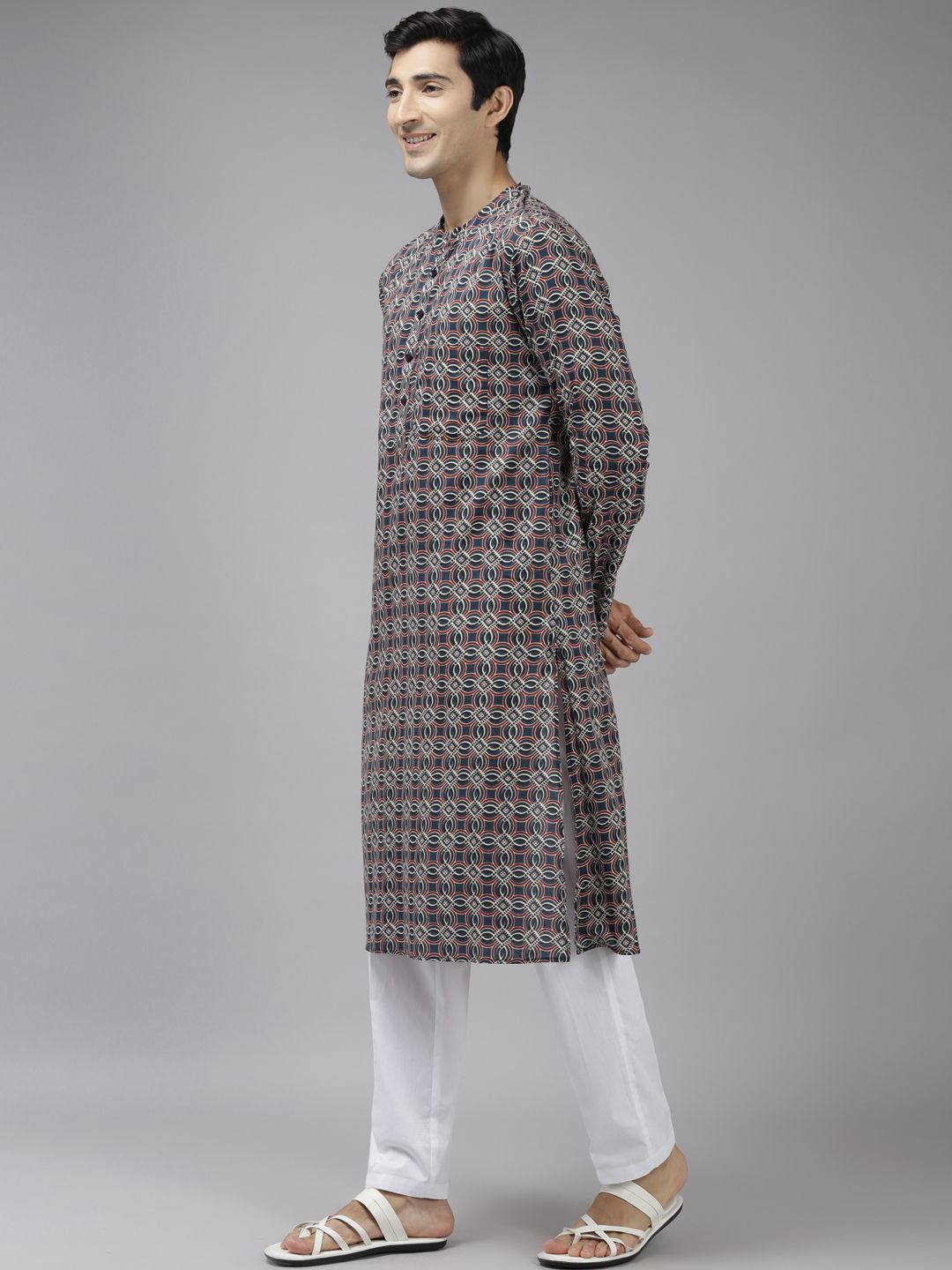 See Designs Men Navy Blue Printed Pure Cotton Kurta with Trousers