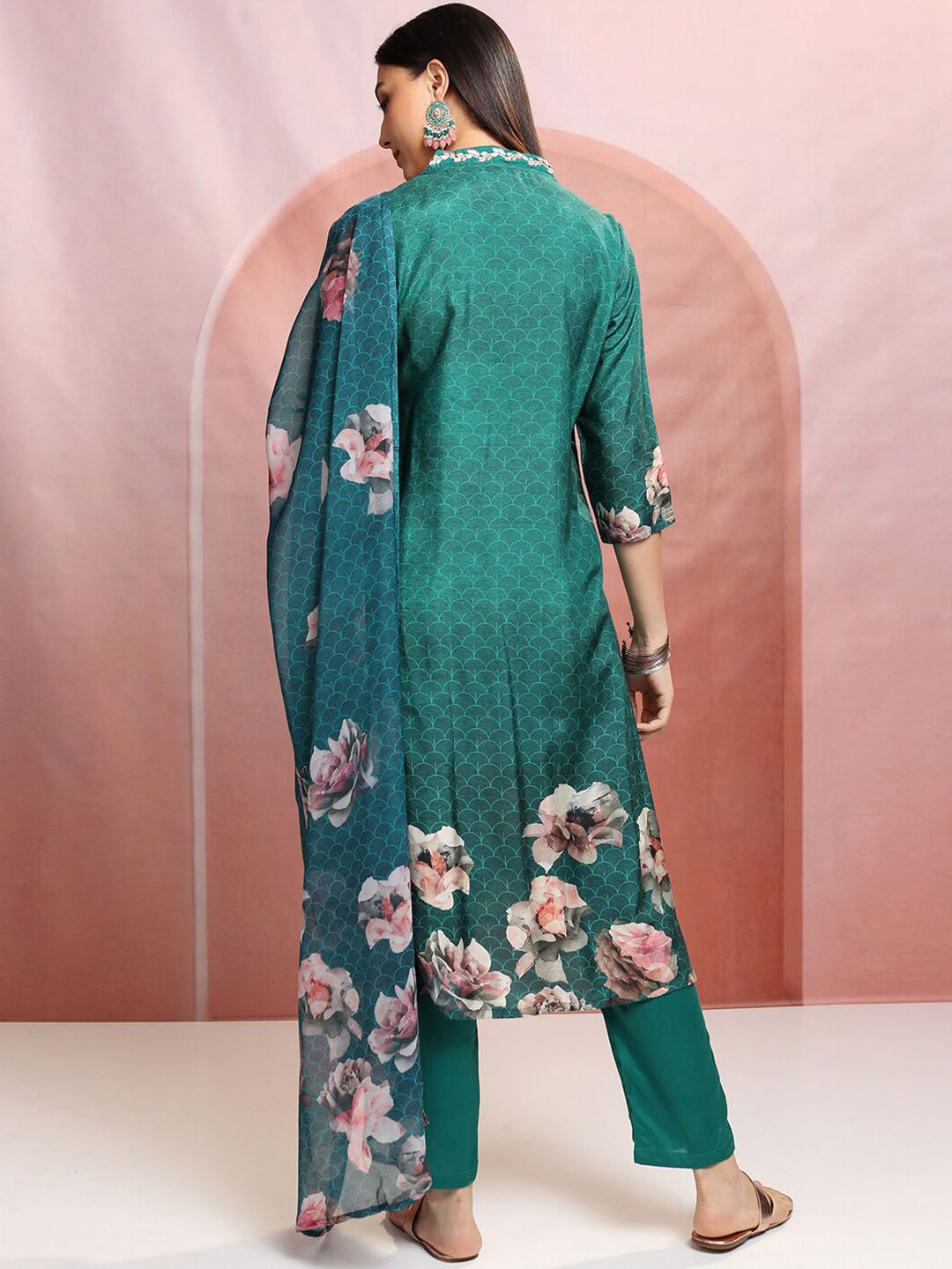 Vishudh Green Floral Printed Thread Work Straight Kurta With Trousers & Dupatta