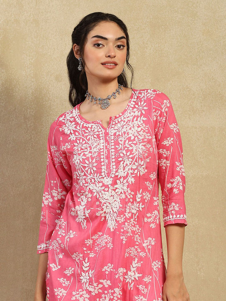 House of Chikankari Women Pink Mulmul Chikankari Embroidered Kurta