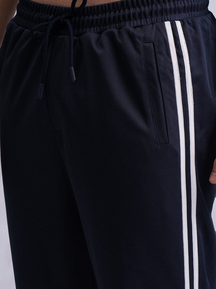 HIGHLANDER High Neck Sweatshirt & Trouser