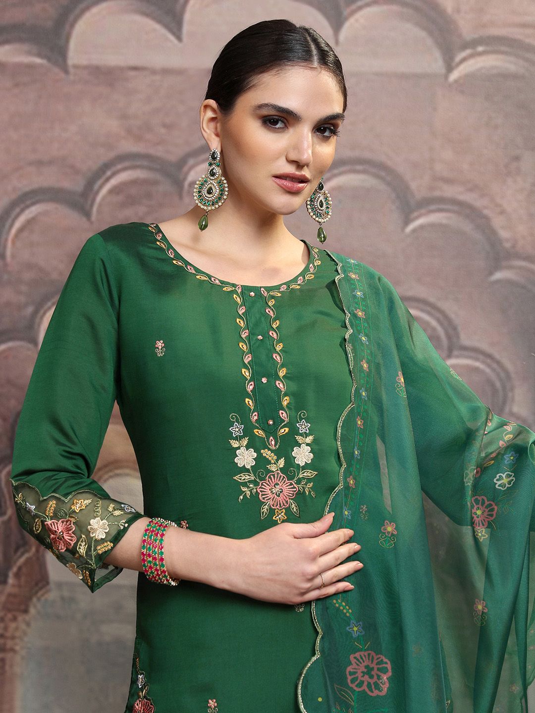 Vishudh Green Floral Embroidered Thread Work Straight Kurta With Trousers & Dupatta