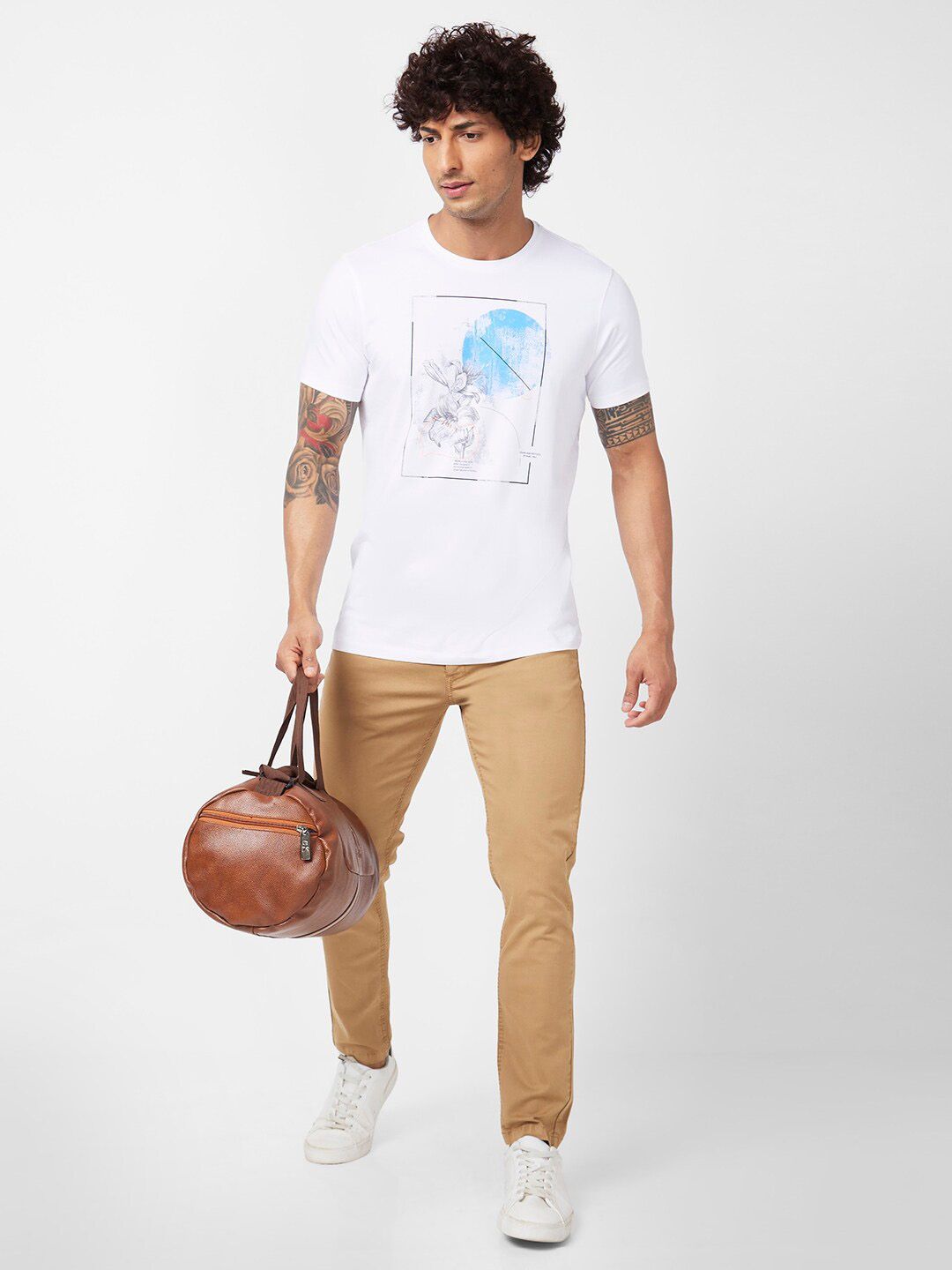 SPYKAR Graphic Printed Slim Fit Cotton T-Shirt