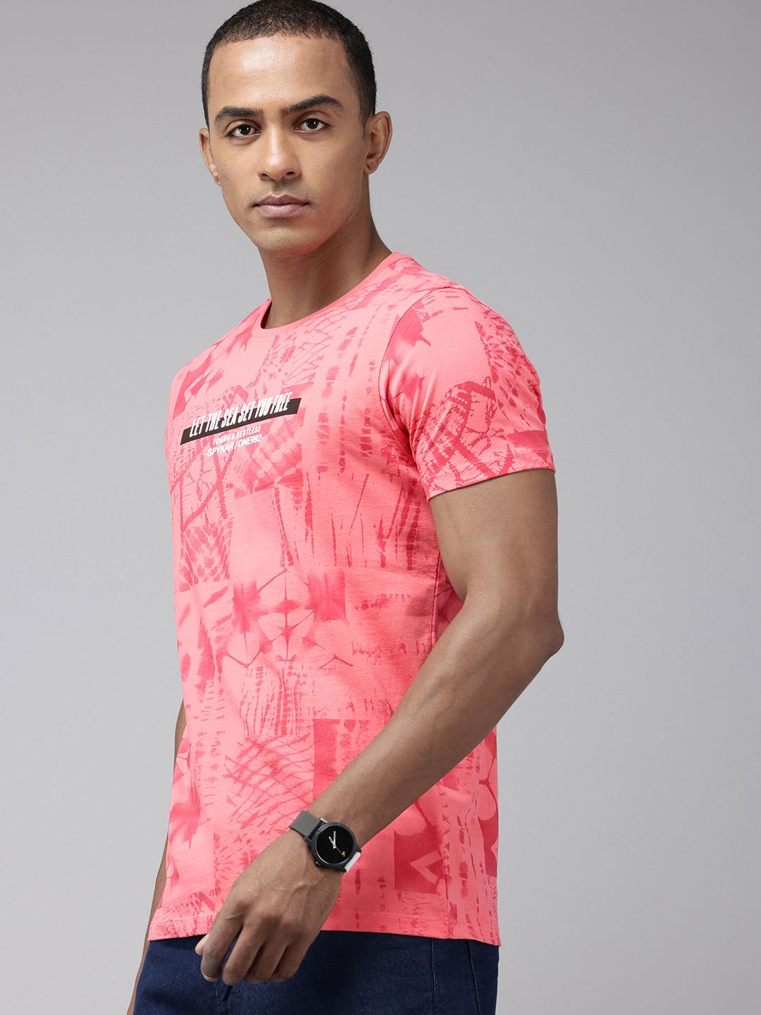 SPYKAR Pure Cotton Abstract Printed Slim Fit T-shirt